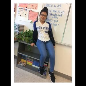 Meet your Posher, Yaneth